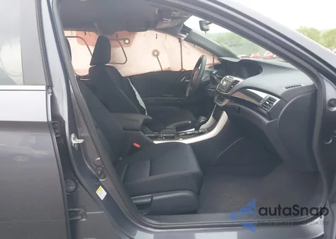 2013 Honda Accord Sport z USA, uszkodzony, nr VIN 1HGCR2F57DA188986